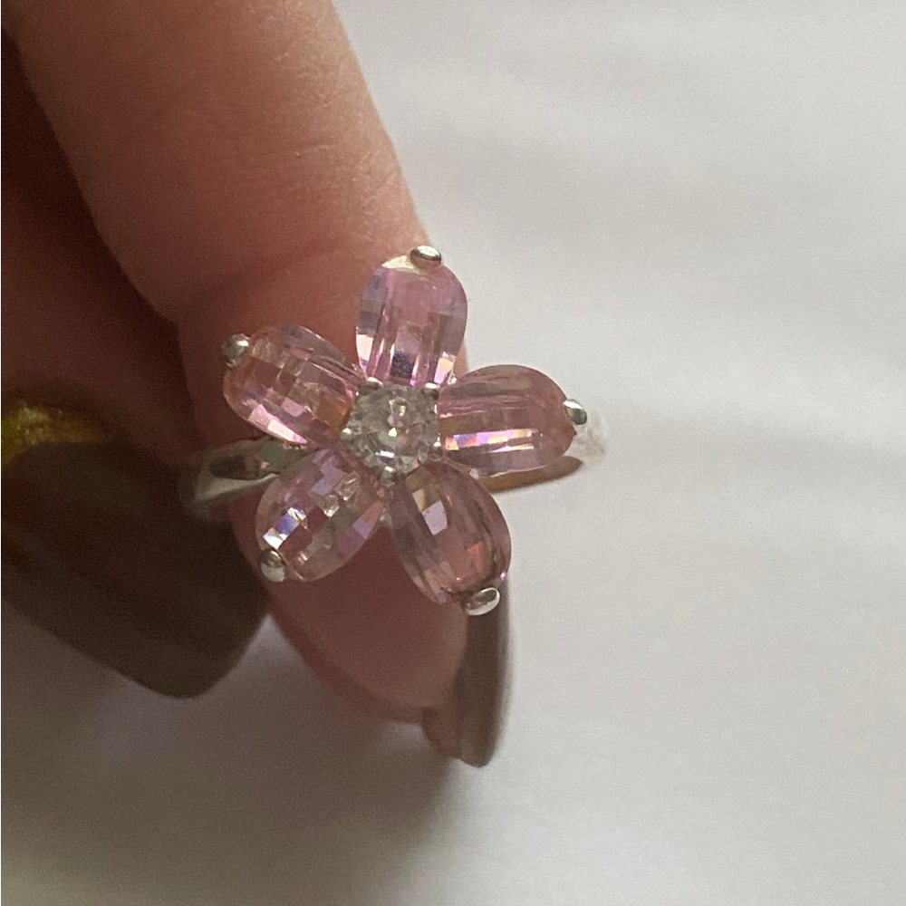 CN 925 Sterling Silver Pink Gemstone Floral Flower Ring Size 9